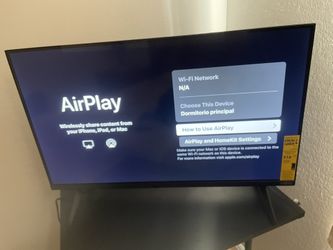 28 Inch Vizio Smart TV