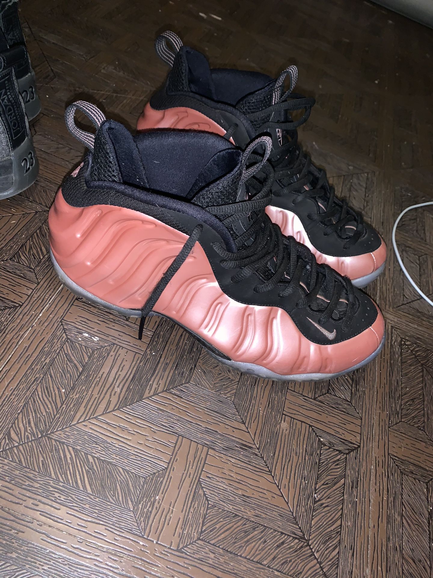 Nike Foamposite one “Rose Gold”