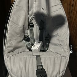 Baby swing