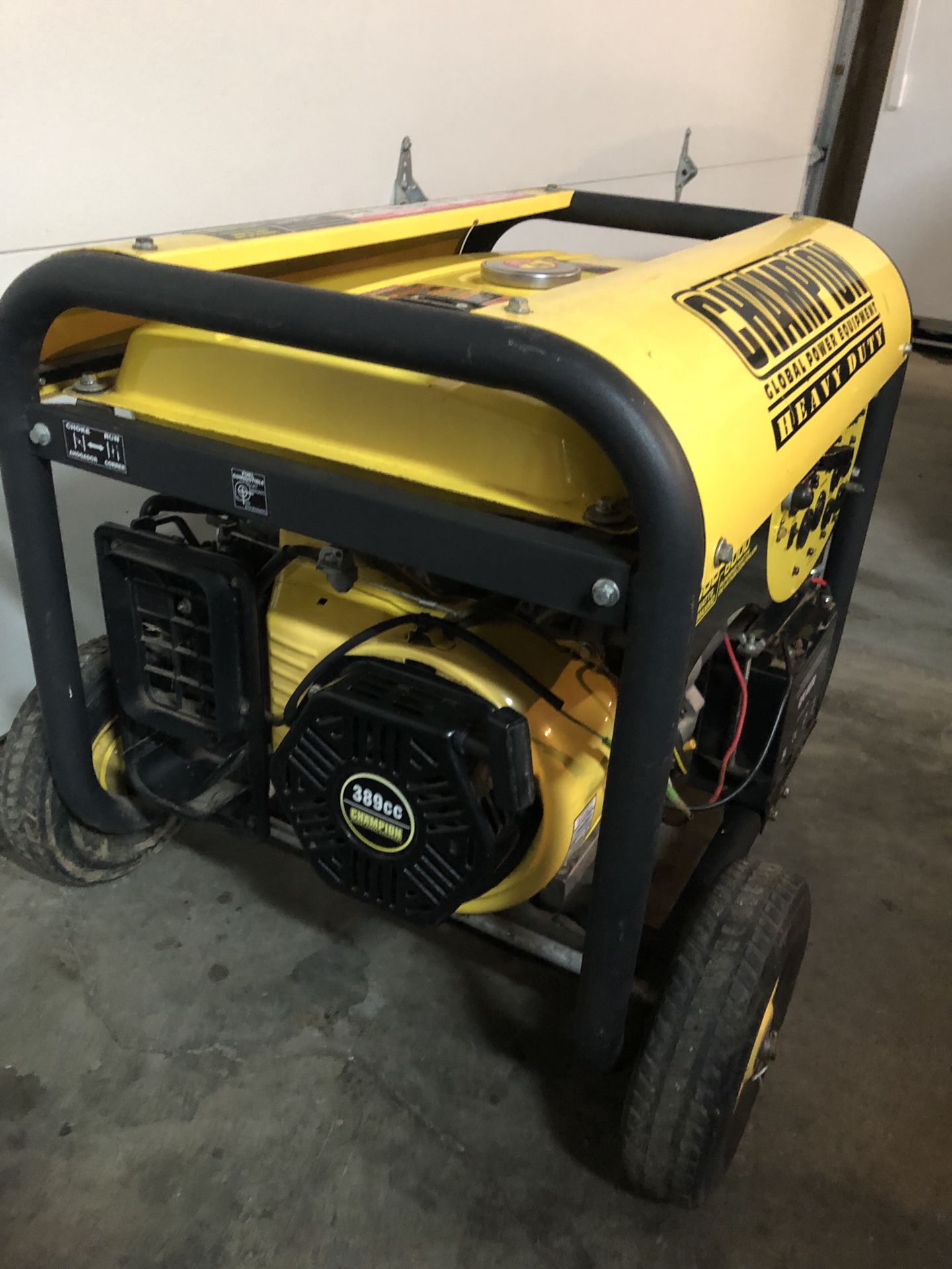 Champion Heavy Duty Generator 7000 Watt