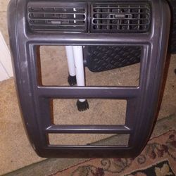 97 to 01 jeep Cherokee xj radio bezel