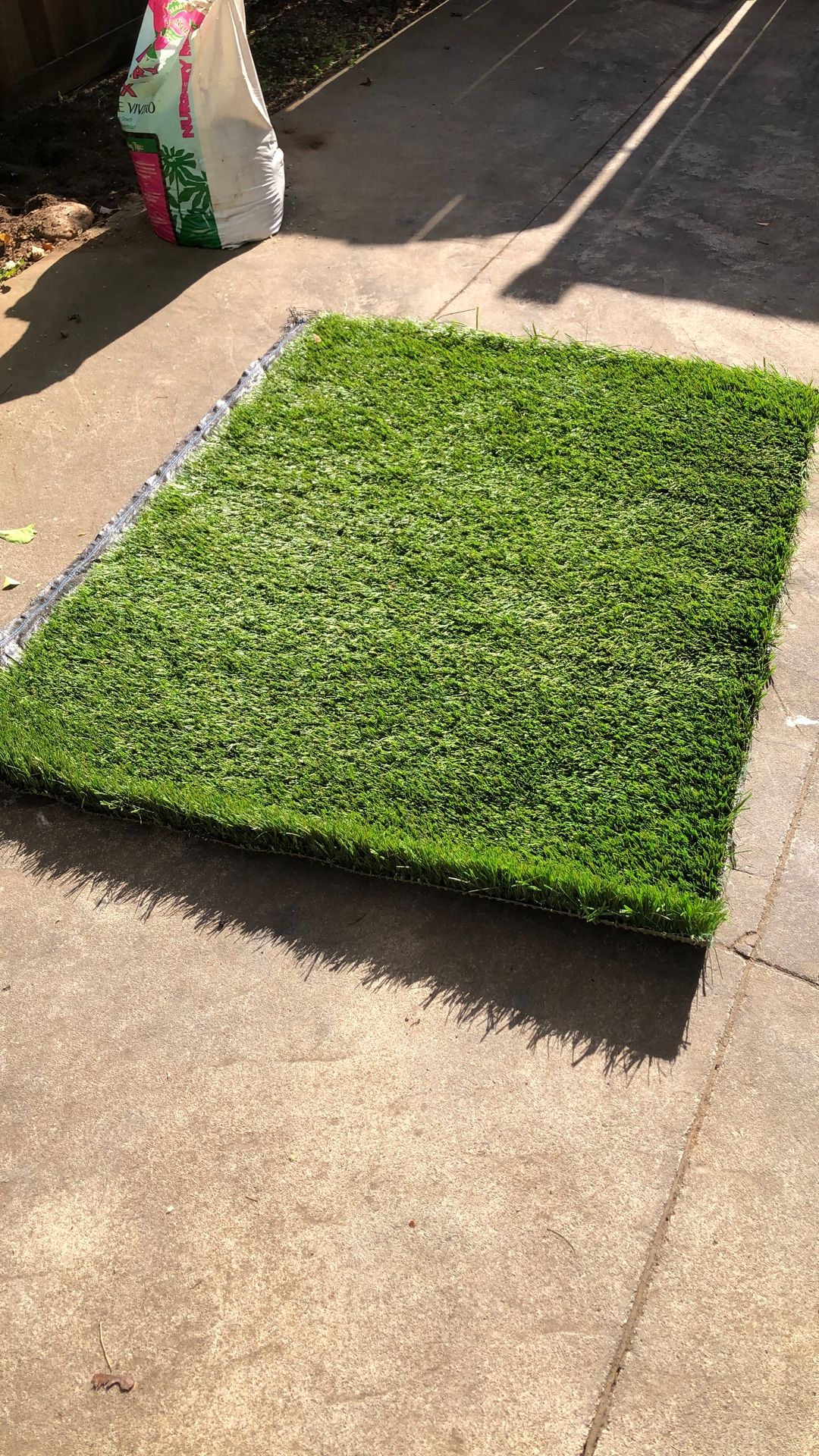 Free Turf Sample For Camping Or Surfing