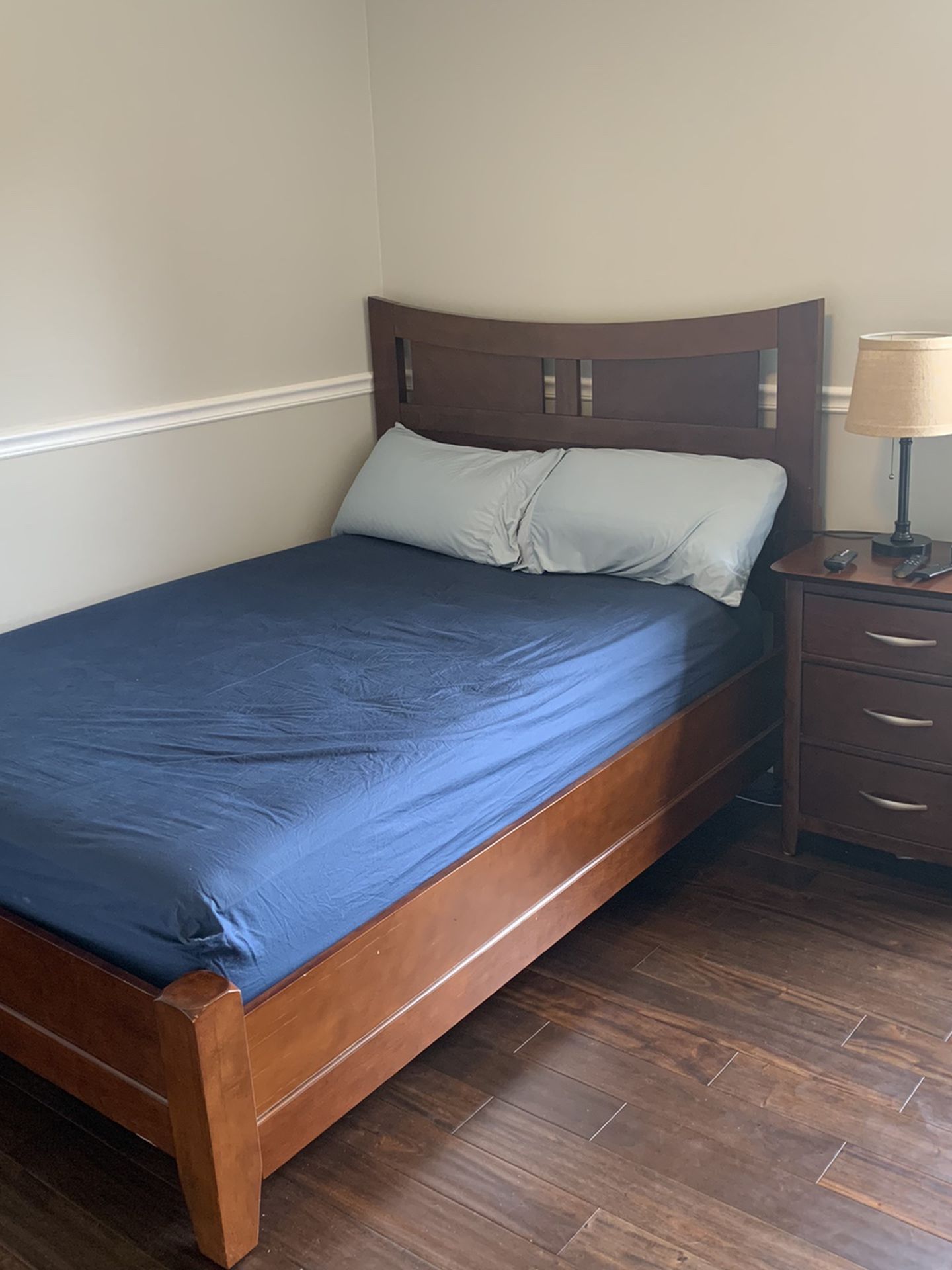Full size bedroom Set