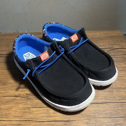 Boys US SIZE 1 Hey Dude WALLY FUNK Y GAME ON