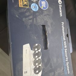 8 Channel with 4 security cameras