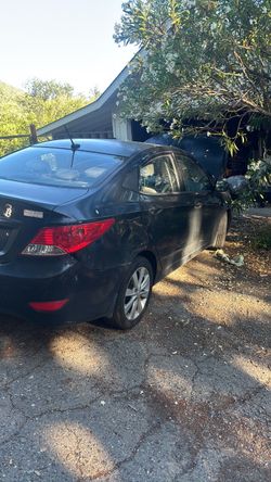 2012 Hyundai Accent