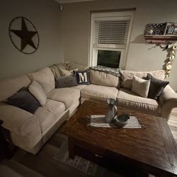 Sectional Sofa 