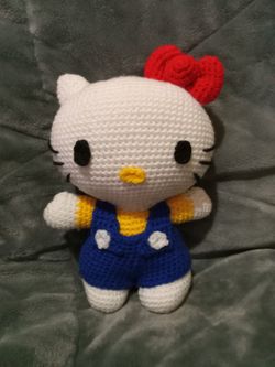 Hello Kitty Crochet Plushie