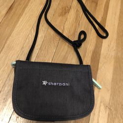 Sherpani Zoe Shoulder Wallet