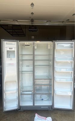 Kenmore Elite 25 cu ft Side-by-Side Refrigerator Stainless Steel | Ice & Water Dispenser | Model 106.51143110”
