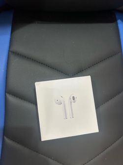 1:1 Apple AirPods with Wireless Charging Case, White,.