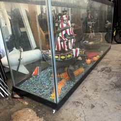 55 Gallon Tank With Pirate Ship