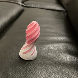 Pink and white fidget