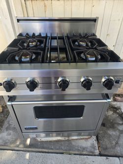 30" Viking Gas Range