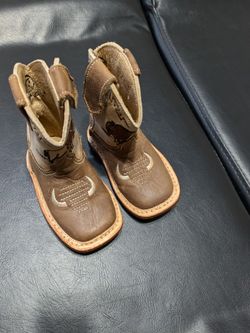 Toddler Boots Size 1