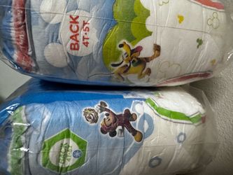 89 Pull-Ups Training Pants Size 4T-5T & Pamper Underjams