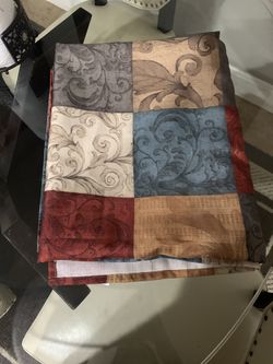 Like New valance and Rectangle table cover