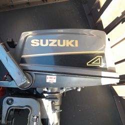 Suzuki 4 Horsepower Outboard Motor