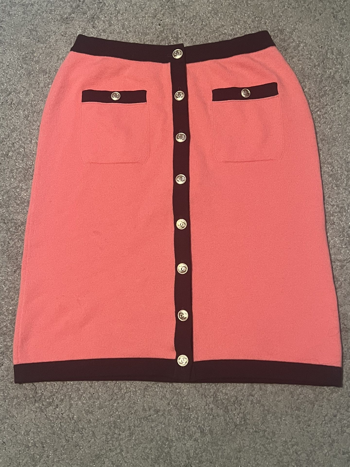 Chanel Pre fall 20A Chic Pink Cashmere Button-Front Skirt