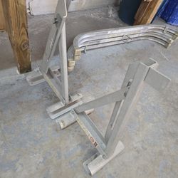 Extension Ladder  Stand Outs And Bull Horns  For 2nd Floor Work