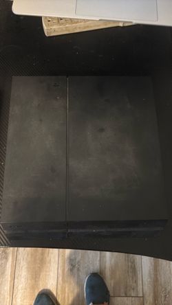 PS4 PRO and PS4 SLIM
