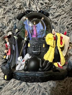 Disney Villain Musical Snow Globe