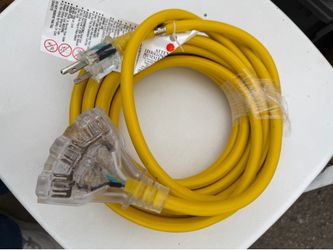 Extensión cord 25ft 12/3 Guage.
