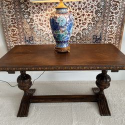 Antique Oak Coffee / Side Table
