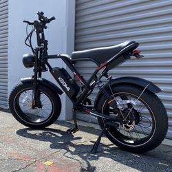 Brand new e-bike 750w 48v 17.5ah, top speed 28 mph. Full suspension, with chain lock, phone holder, foot pegs,  electric bike