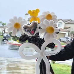 G-Dragon K-pop balloon bouquet 