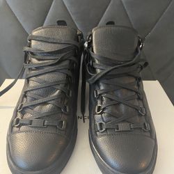 Balenciaga Size 9 