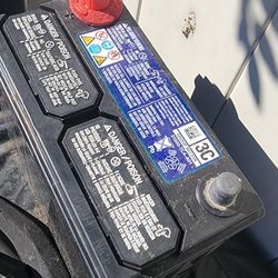 Batery  Good  almost new