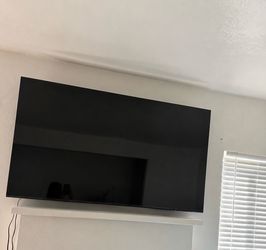 Samsung 75 Smart TV – Great Condition
