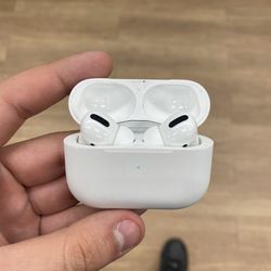 airpods pro’s 