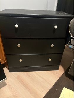 Moving sale
