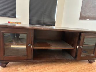 Tv console