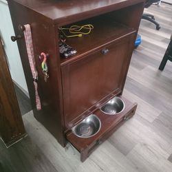 Pet Storage Cabinet with Built-In Feeding Station