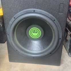 15" Gravity Sub/Box/Amp   1 15" Gravity Warzone Sub and ported sub box, orion 4500 .(Package Deal $300 O.B.O.)