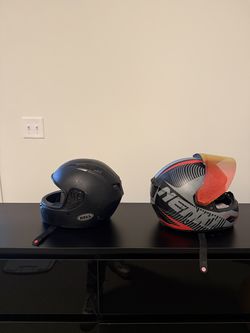 helmets / bike helmets