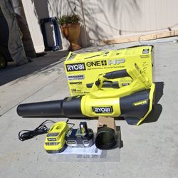 Ryobi One +18V Whisper Series 510 CFM Leaf Blower Kit 