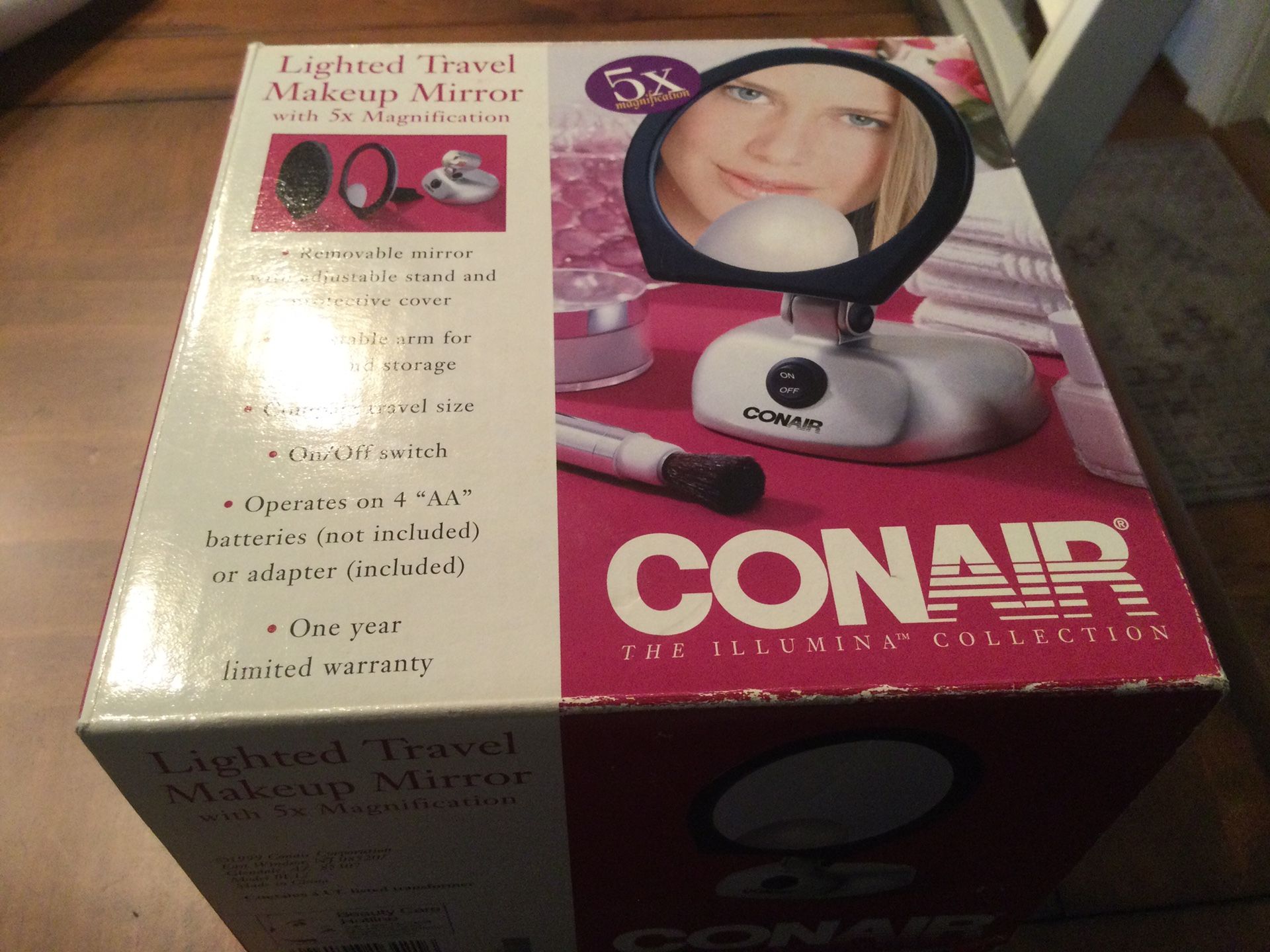 VINTAGE CONAIR LIGHTED TRAVEL MAKEUP MIRROR