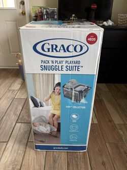 PLAY Pin- Graco Playard Snuggle Suit, This product is new ans never used