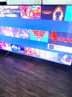 82”Samsung Crystal 4K 2160p UHD Smart HDR Model UN82TU7000