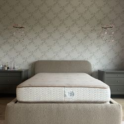 Upholstered Bed - Full Size 