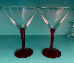 2 GLASS RED STEM MARTINI GLASSES
