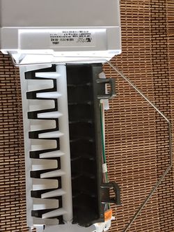Ice Maker For Refrigerator/Freezer
