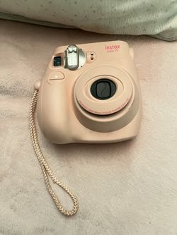 POLAROID CAMERA