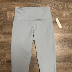 New size M ODODOS ODCLOUD Lounge Yoga Shorts for Women- High Waist Buttery Soft Biker Shorts