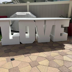 LOVE Table