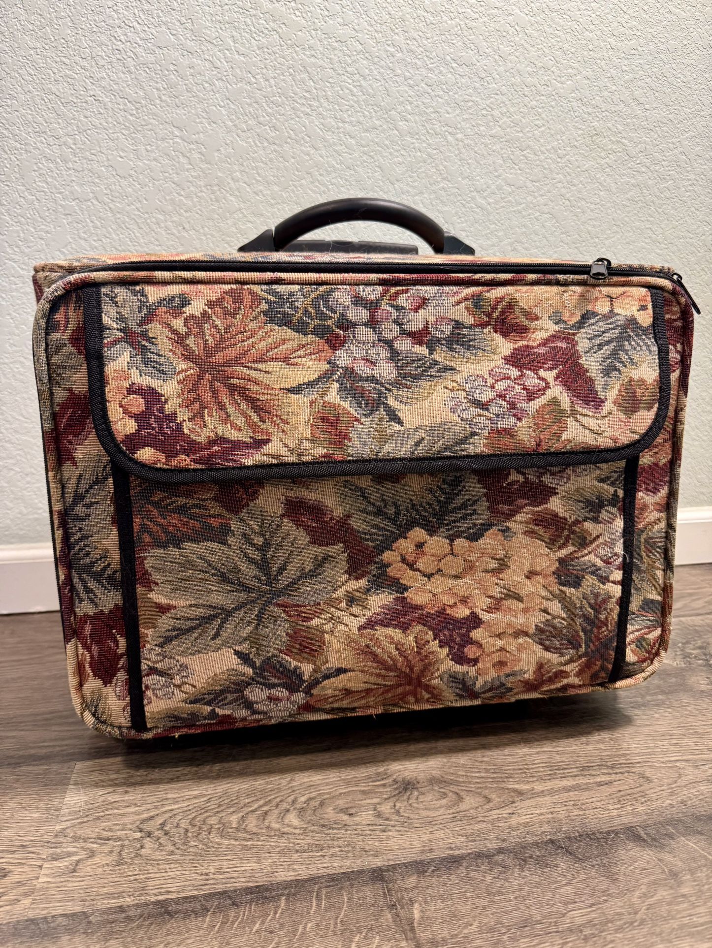 Vintage Tapestry Sewing Machine Travel Bag